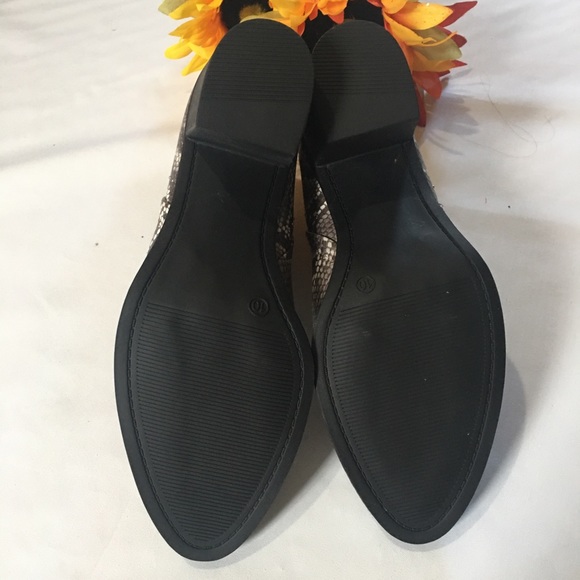 Massini Nora FAUX Snake Skin Boots - Picture 8 of 12